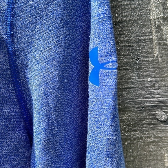 UNDER Armour Men’s Pullover size Small - Picture 6 of 9